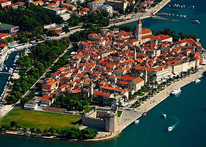 Mia * Trogir